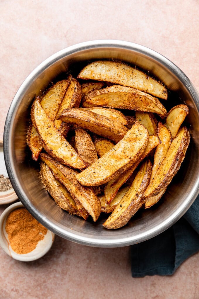 crispy potato wedges in bowl
