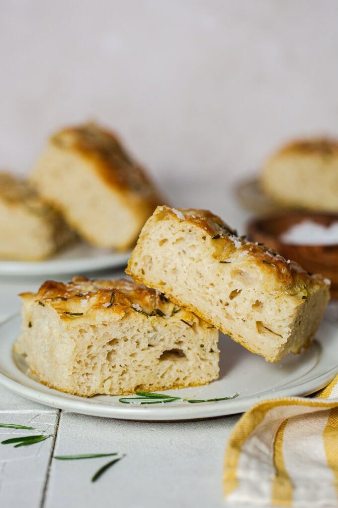 sliced focaccia bread on plate
