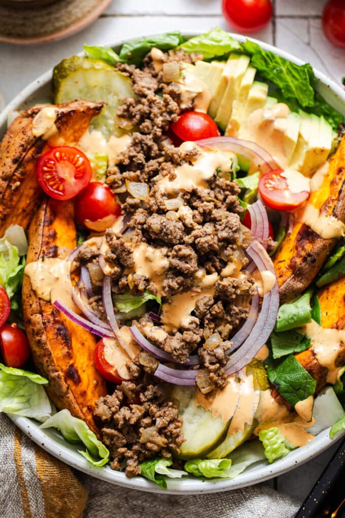 closeup of chipotle ranch burger bowl