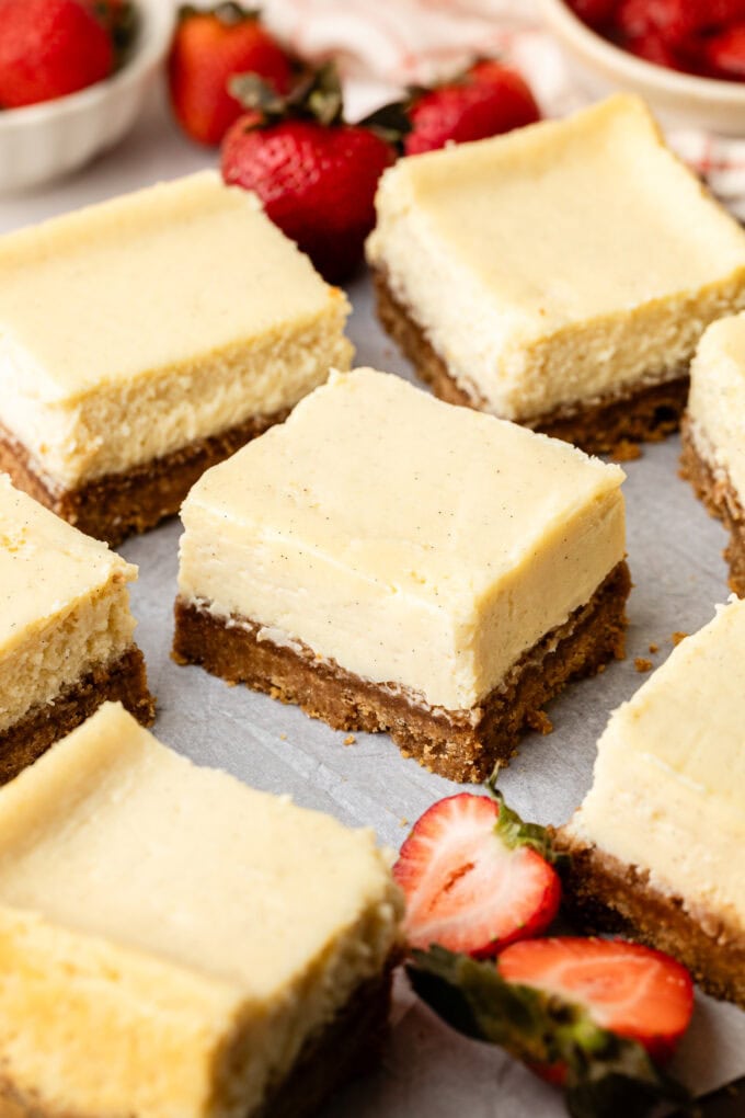 closeup of vanilla cheesecake bar